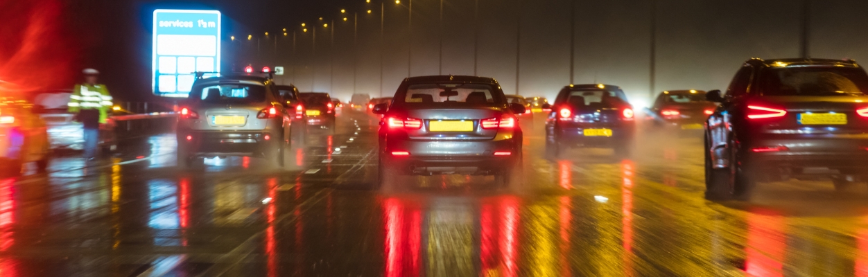 Traffic in wet weather